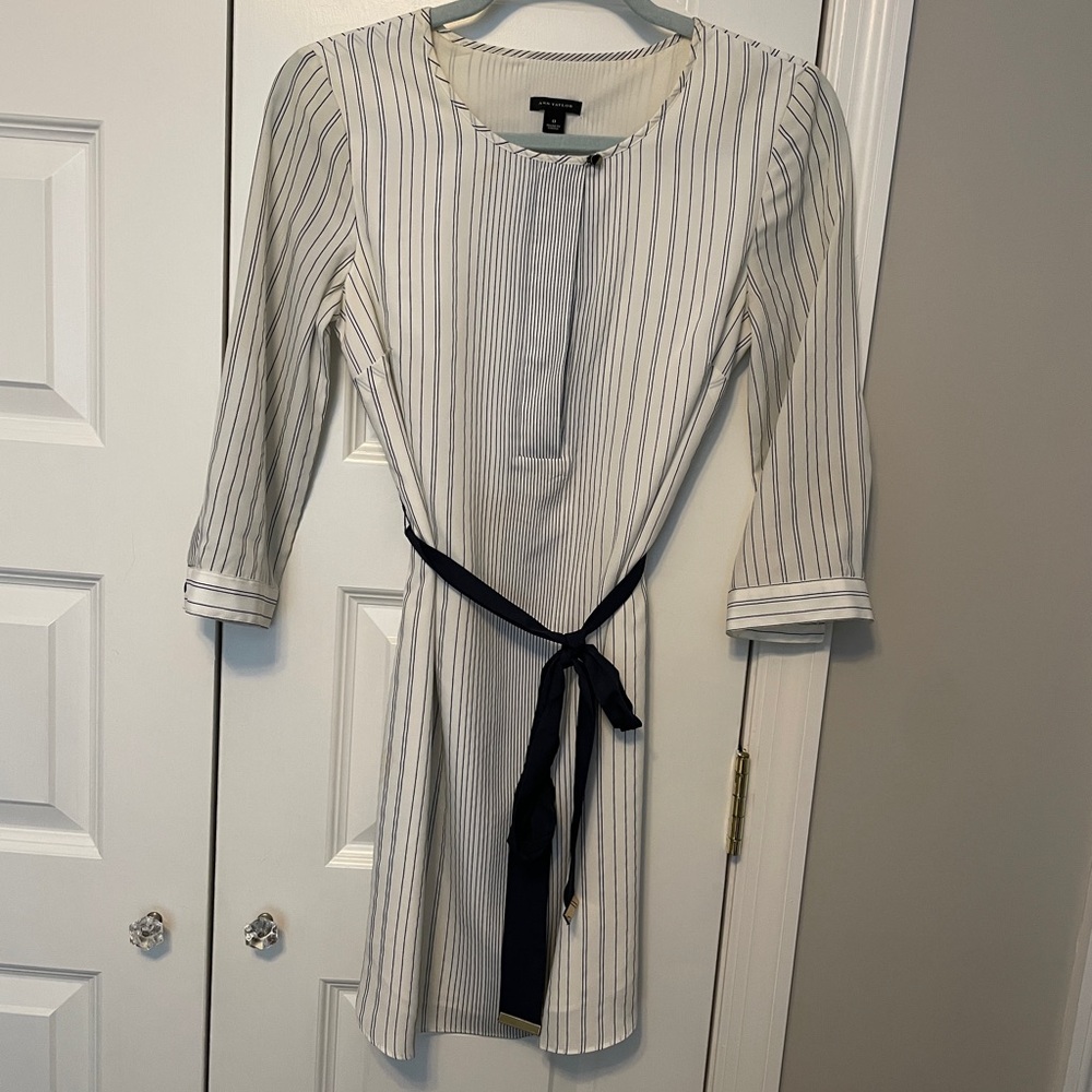 Ann Taylor Shirt dress size 0.